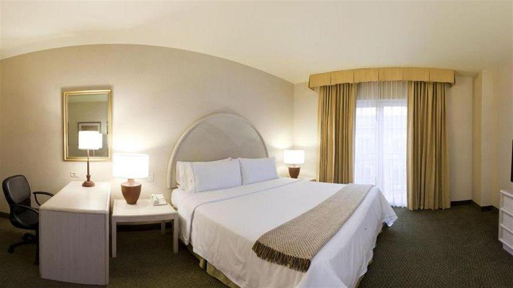 Holiday Inn Express Torreon By Ihg Kültér fotó