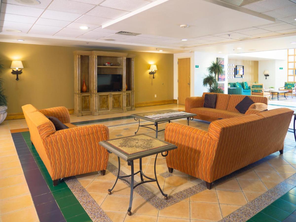 Holiday Inn Express Torreon By Ihg Kültér fotó