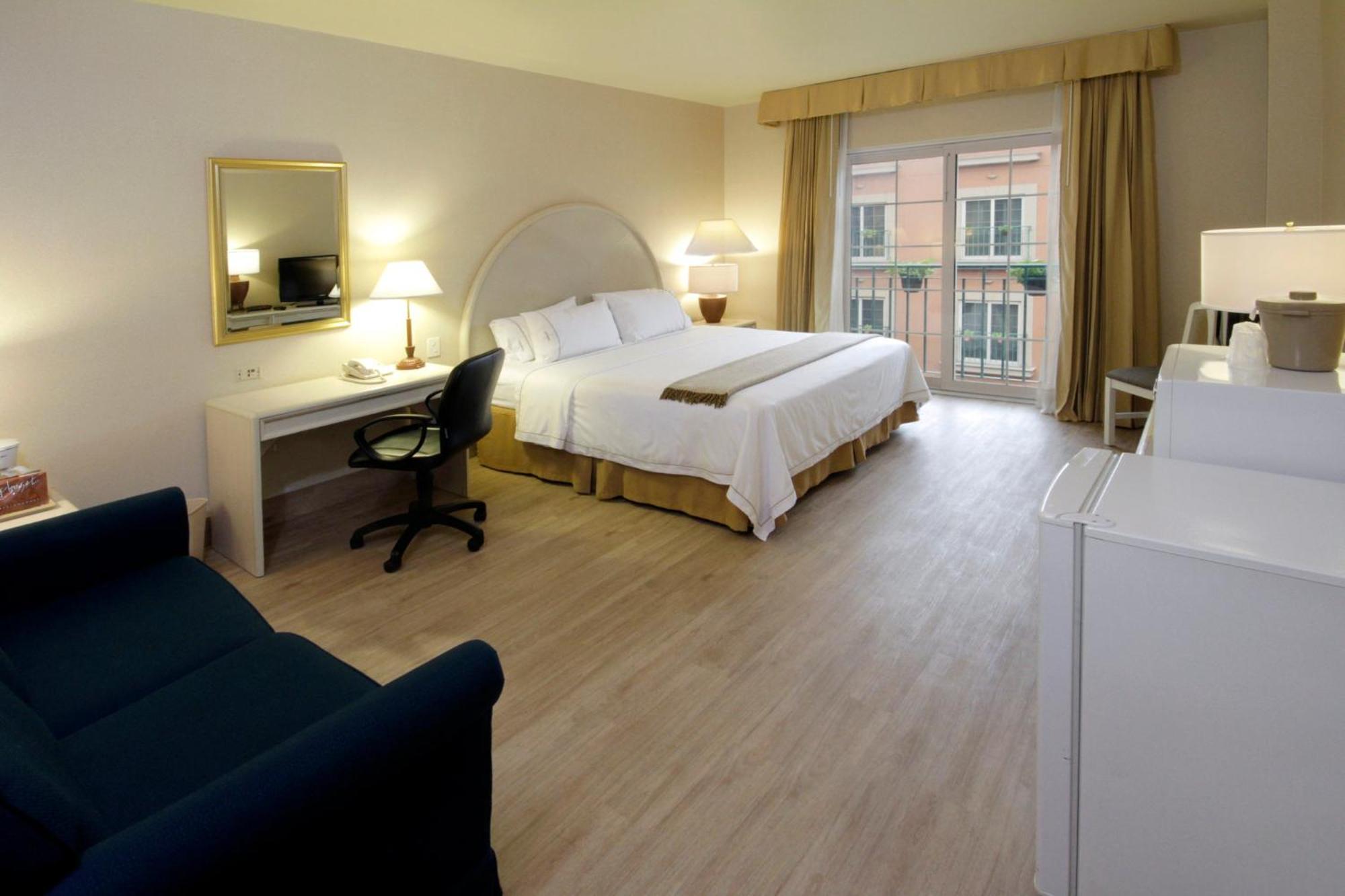 Holiday Inn Express Torreon By Ihg Kültér fotó