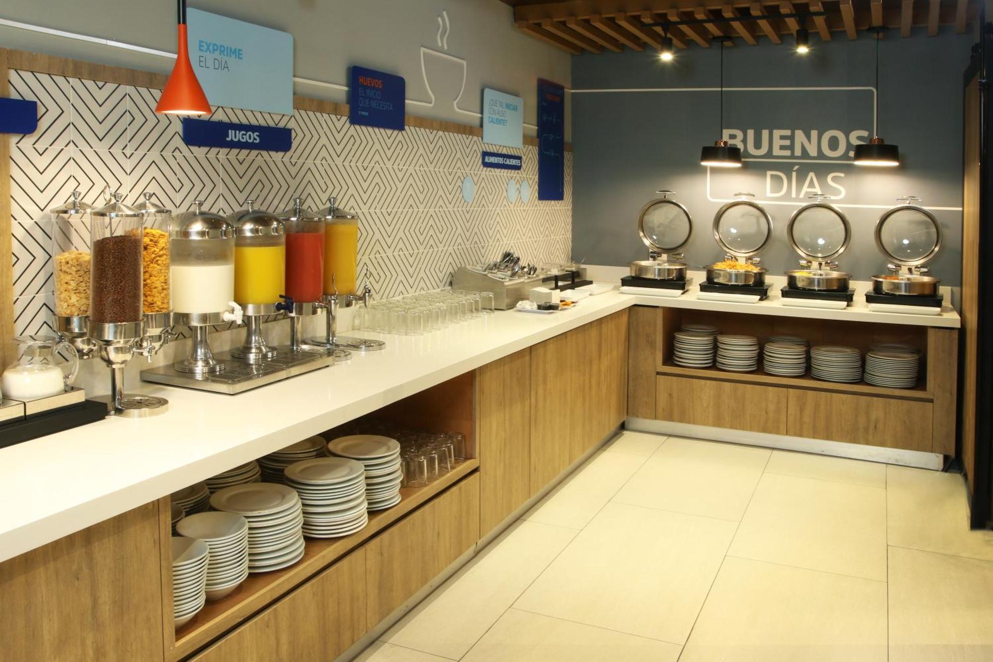 Holiday Inn Express Torreon By Ihg Kültér fotó