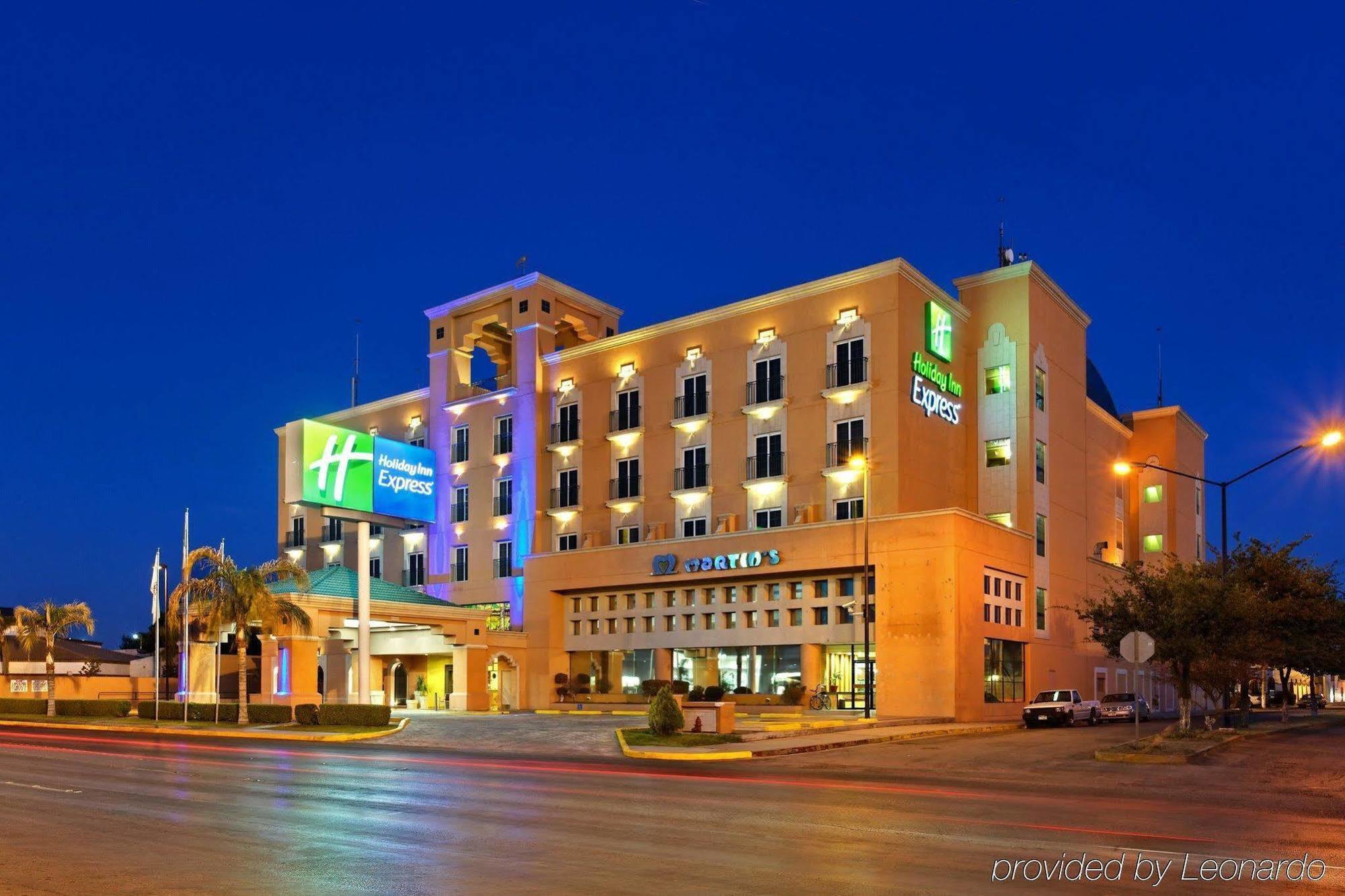 Holiday Inn Express Torreon By Ihg Kültér fotó